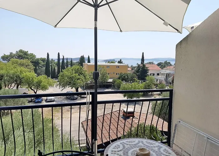 Apartman Trstenica-one Bedroom With Balcony And Sea View G *